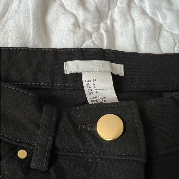 H&M Black Jeans - Picture 2 of 2